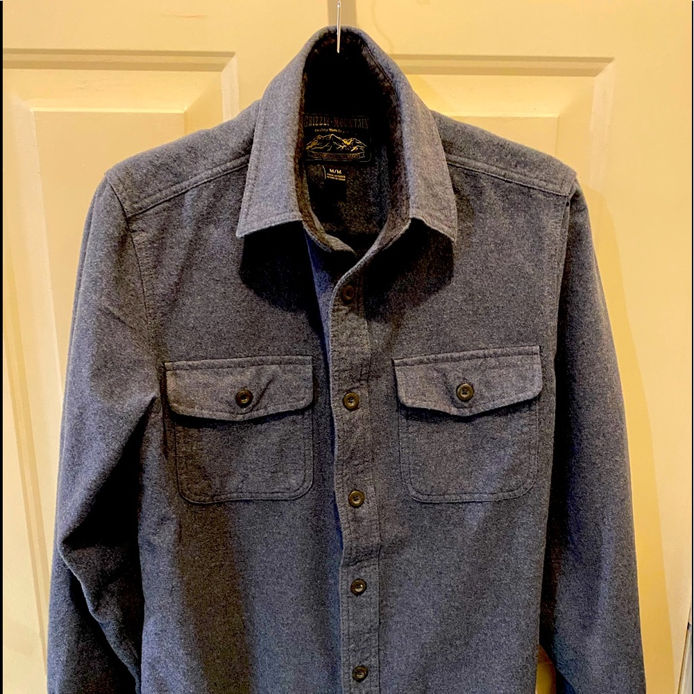Men’s performance wear shirt